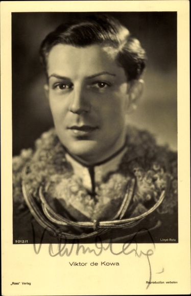 Ak Schauspieler Viktor de Kowa, Portrait, Des Teufels General, Ross