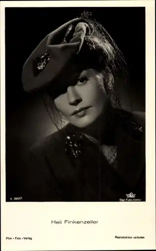 Ak Schauspielerin Heli Finkenzeller, Portrait mit Hut