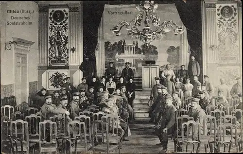 Ak Jelgava Mitau Lettland, Deutsches Soldatenheim, Vortragssaal, Deutsche Soldaten in Uniformen