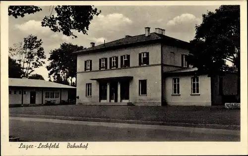 Ak Lagerlechfeld Graben Schwaben, Blick auf den Bahnhof, Straßenseite