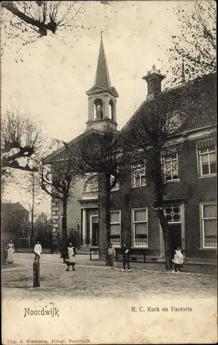 Ak Noordwijk Südholland, R. C. Kerk en Pastorie