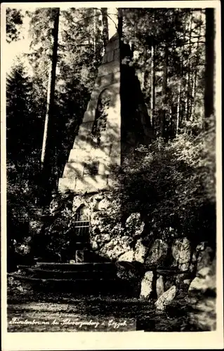 Ak Fürstenbrunn Schwarzenberg im Erzgebirge, Denkmal