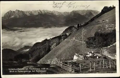 Ak Kössen in Tirol, Unterkunftshaus am Taubensee, Blick zum Kaisergebirge
