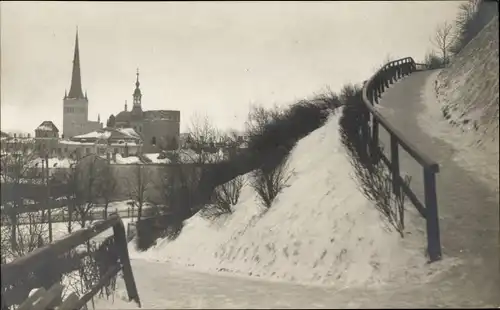 Foto Ak Tallinn Reval Estland, Teilansicht im Winter
