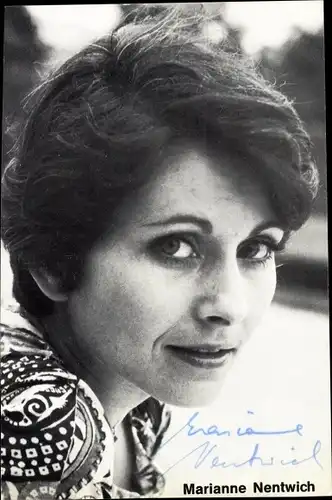 Ak Schauspielerin Marianne Nentwich, Portrait, Autogramm