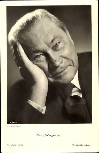 Ak Schauspieler Paul Wegener, Portrait im Anzug