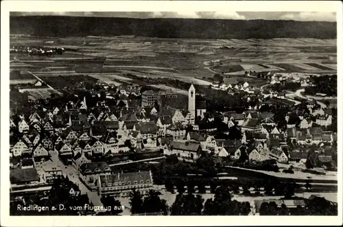 Ak Riedlingen an der Donau Württemberg, Luftaufnahme