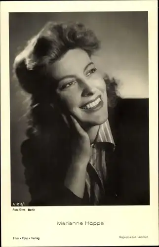 Ak Schauspielerin Marianne Hoppe, Portrait