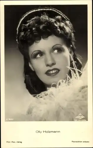 Ak Schauspielerin Olly Holzmann, Portrait
