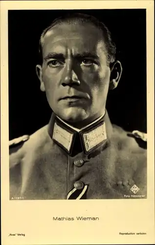 Ak Schauspieler Mathias Wieman, Portrait in Uniform, Ross Verlag Nr. A 1197/1