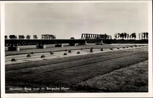 Ak Heusden Nordbrabant, Brug over de Bergsche Maas