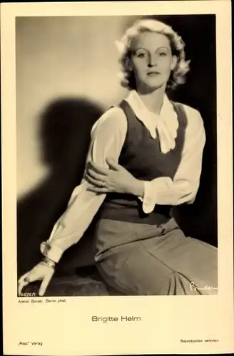 Ak Schauspielerin Brigitte Helm, Portrait