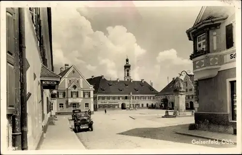 Ak Geisenfeld in Oberbayern, Marktpartie, Saaleingang, Auto, Denkmal, Gasthof Klosterbräu