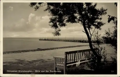 Ak Ostseebad Brunshaupten Kühlungsborn, Blick von der Promenade, Seebrücke