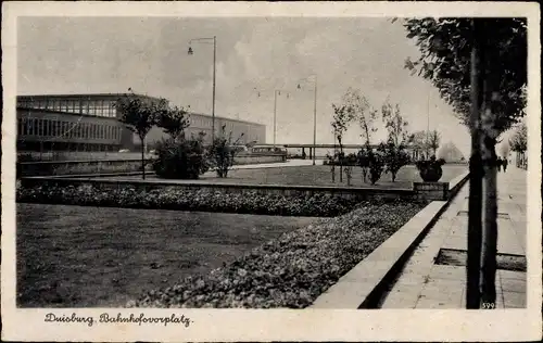 Ak Duisburg im Ruhrgebiet, Bahnhofsvorplatz