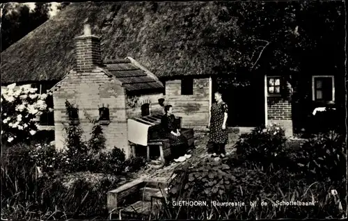 Ak Giethoorn Overijssel Niederlande, Buurpreetje bij de Schottelbaank