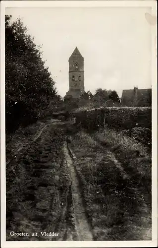 Ak Vledder Drenthe, Wegepartie zur Kirche