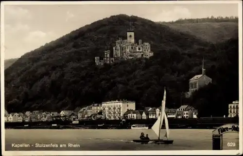 Ak  Kapellen Stolzenfels Koblenz am Rhein, Schloss, Segelboot