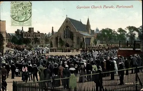 Ak Portsmouth Hampshire England, Garrison Church Parade