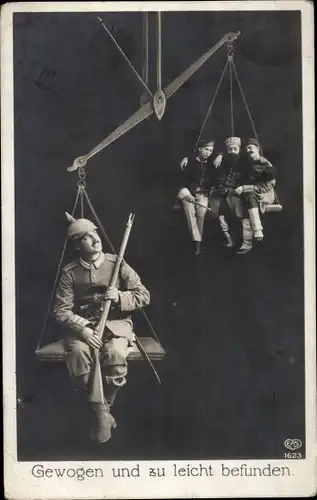 Ak Gewogen und zu leicht befunden, deutscher Soldat und Kriegsgegner auf einer Waage, EAS 1623