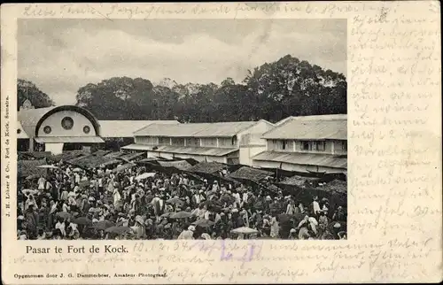 Ak Bukittinggi Sumatra Indonesien, Fort de Kock, Pasar, Marktszene