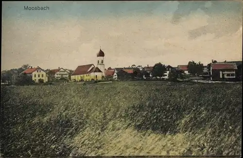 Ak Moosbach Sulzberg im Oberallgäu, Blick auf den Ort mit Kirche