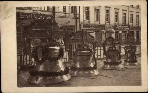 Ak Wałbrzych Waldenburg Schlesien, Glocken der kath. Pfarrkirche, geweiht 01.06.1922