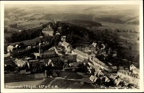 Ak Frauenstein im Erzgebirge, Fliegeraufnahme vom Ort
