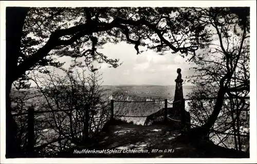 Ak Honau Lichtenstein in Württemberg, Schloss Lichtenstein, Hauff-Denkmal