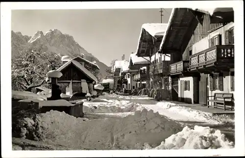 Ak Garmisch Partenkirchen in Oberbayern, Frühlingsstraße, Winteransicht