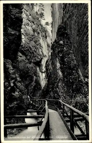 Ak Mittenwald in Oberbayern, Leutaschklamm, Ausgang