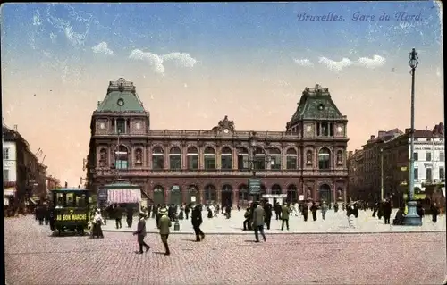 Ak Bruxelles Brüssel, Gare du Nord, Nordbahnhof, Menschen