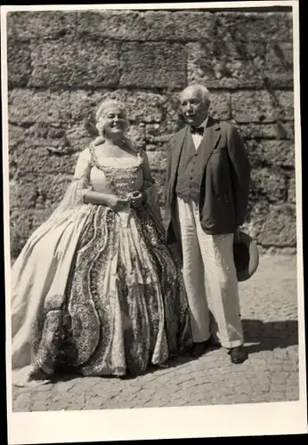 Foto Ak Komponist Richard Strauss und Opernsängerin, Portrait