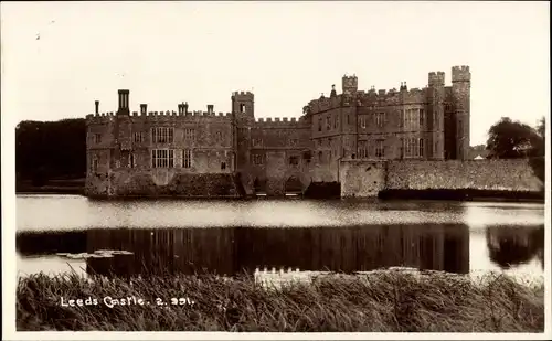 Foto Ak Leeds Yorkshire England, Leeds Castle