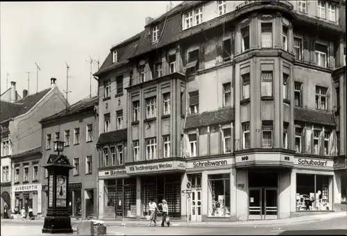Ak Werdau in Sachsen, August Bebel Straße, Geschäfte, VEB Textilreinigung Werdau, Uhr
