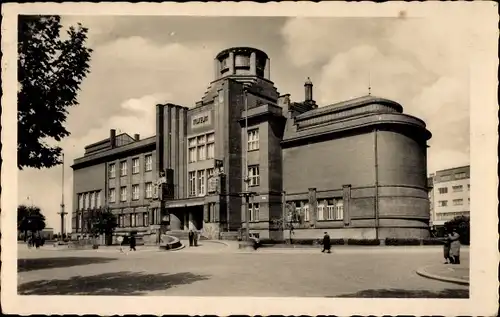 Ak Hradec Kralove Region Königgrätz, Ansicht des Museums, Straßenseite