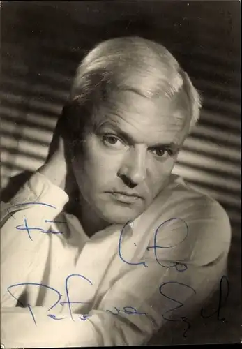 Foto Schauspieler Peter van Eyck, Portrait, Autogramm