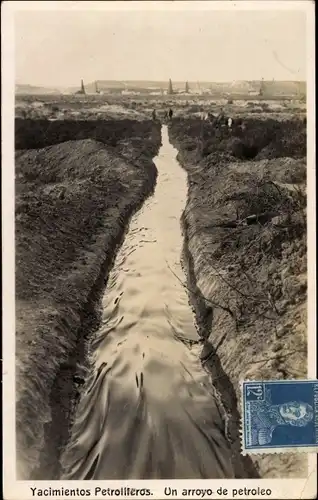 Ak Argentinien, Yacimientos Petroliferos, un arroyo de petroleo