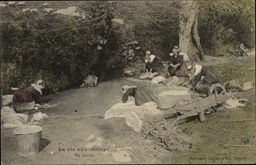 Ak La vie aux champs, au lavoir, Wäscherinnen