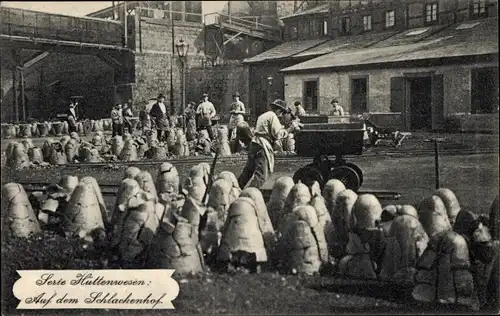 Ak Hüttenwesen, Männer auf dem Schlackenhof, Gießformen