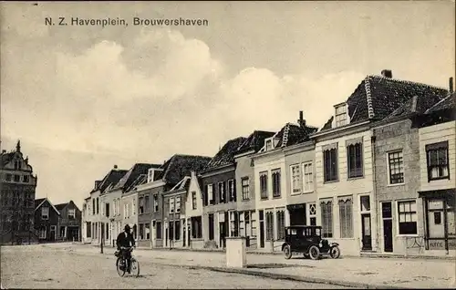Ak Brouwershaven Zeeland, N. Z. Havenplein