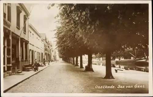 Ak Sas van Gent Zeeland, Oostkade