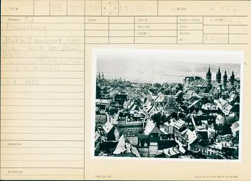 Foto Naumburg an der Saale, Blick auf die Stadt von Osten, Dom, 1969