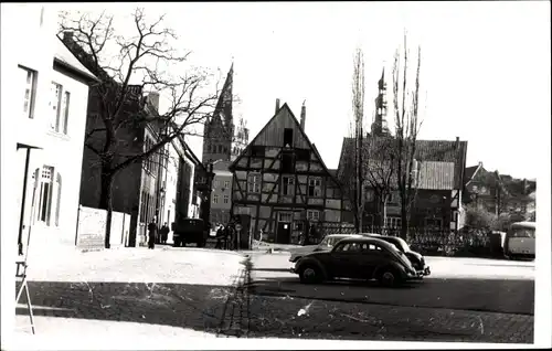 Foto Ak Soest in Westfalen, Straßenpartie, Autos