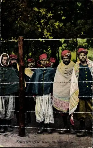Ak Kriegsgefangene I WK, französische Kolonialtruppen