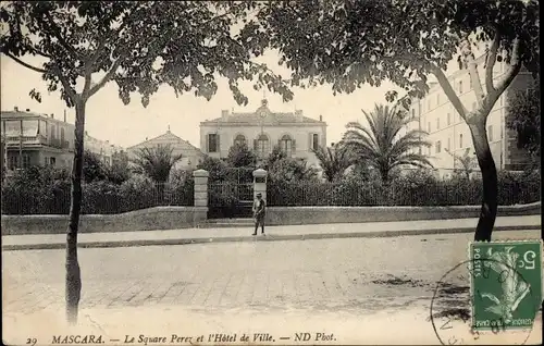 Ak Mascara Algerien, Le Square Perez et l'Hotel de Ville