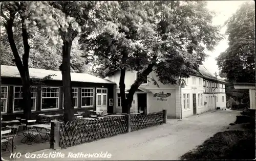Ak Rathewalde Hohnstein in der Sächsischen Schweiz, HO Gaststätte, Außenansicht