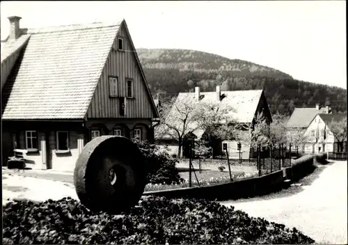 Ak Jonsdorf in Sachsen, Ortsansicht, Mühlstein