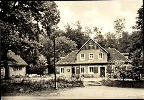 Ak Schmannewitz Dahlen in Sachsen, Dahlener Heide, Waldgaststätte Hospitalhütte, Außenansicht
