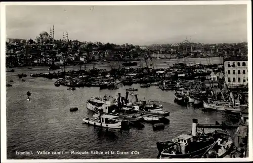 Ak Konstantinopel Istanbul Türkei, Mosquee Valide et la Corne d'Or, Boote